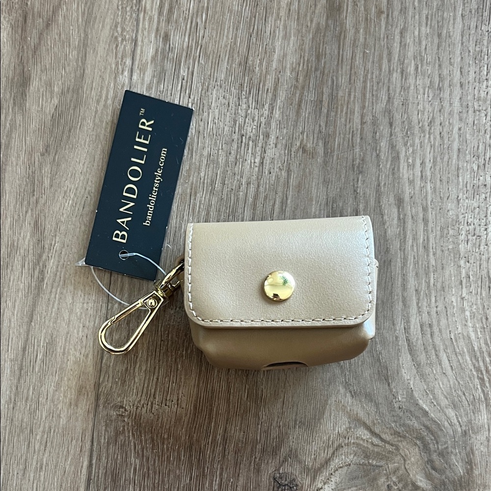 Bandolier Avery AirPods Clip-On Pouch